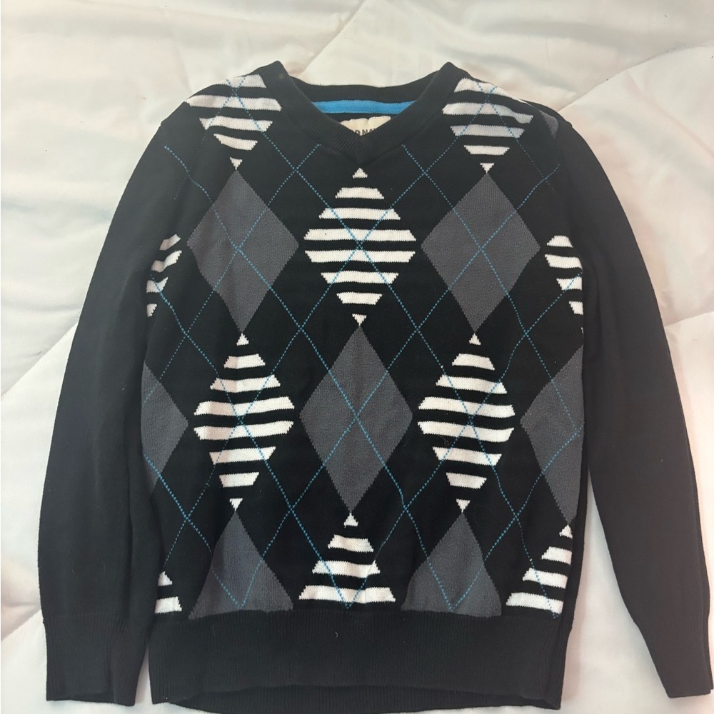 Old Navy Black and Gray Argyle Kids Sweater with Blue- Size 6-7